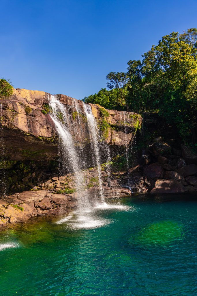cherrapunji waterfall