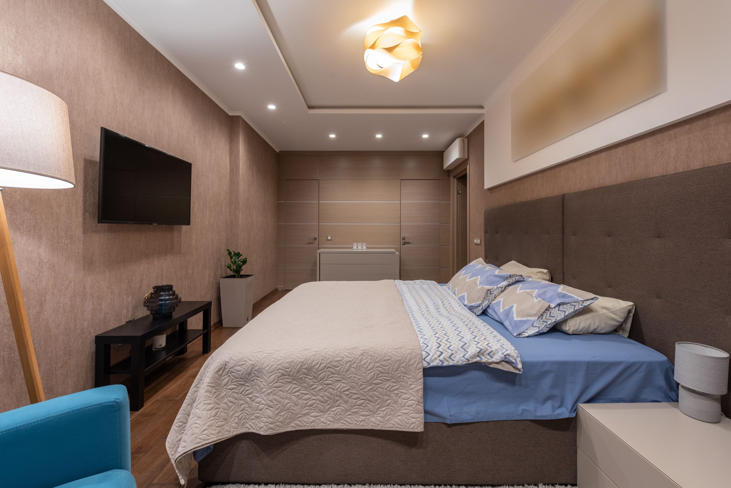 bedroom image